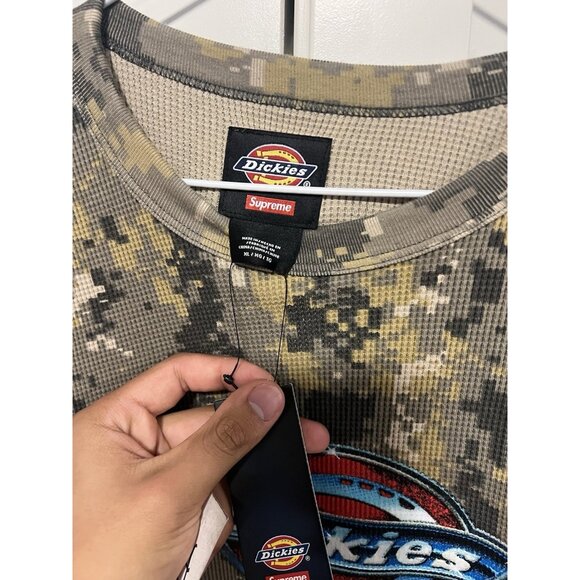 Supreme Dickies Thermal Shirt (FW25) Digital Camo Size US XL New Fast Ship - Picture 3 of 5